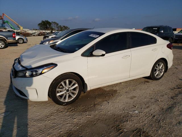 Obraz 1 z 2017 KIA FORTE LX 2017 z VIN 3KPFL4A76HE012161