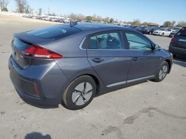 Image 3 of 2020 HYUNDAI IONIQ SE 2020 with VIN KMHC75LC6LU205648