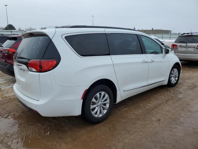 Image 3 of 2017 CHRYSLER PACIFICA TOURING L 2017 with VIN 2C4RC1BG6HR527301