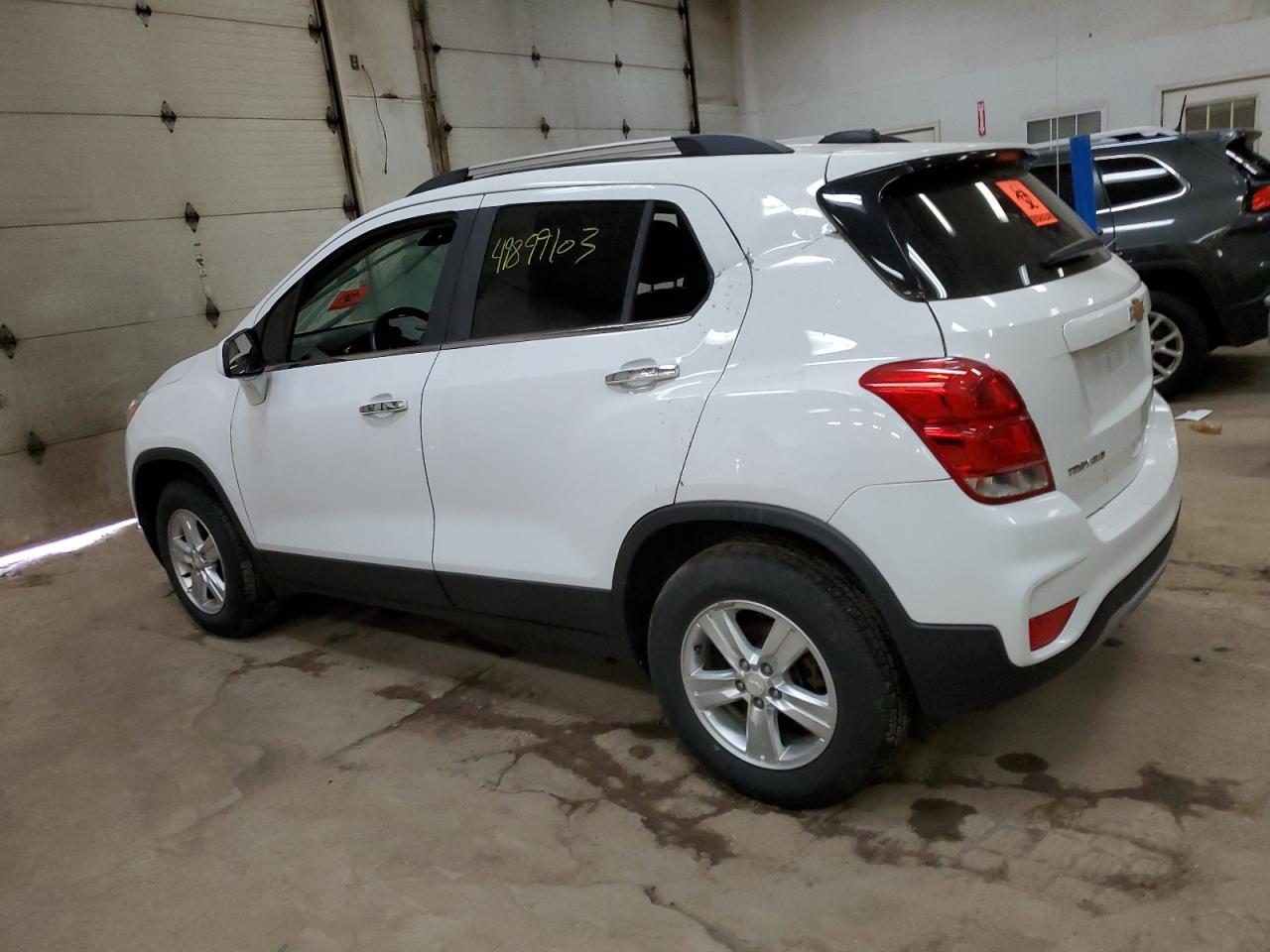 Obraz 2 z 2017 CHEVROLET TRAX 1LT 2017 z VIN 3GNCJPSBXHL234010