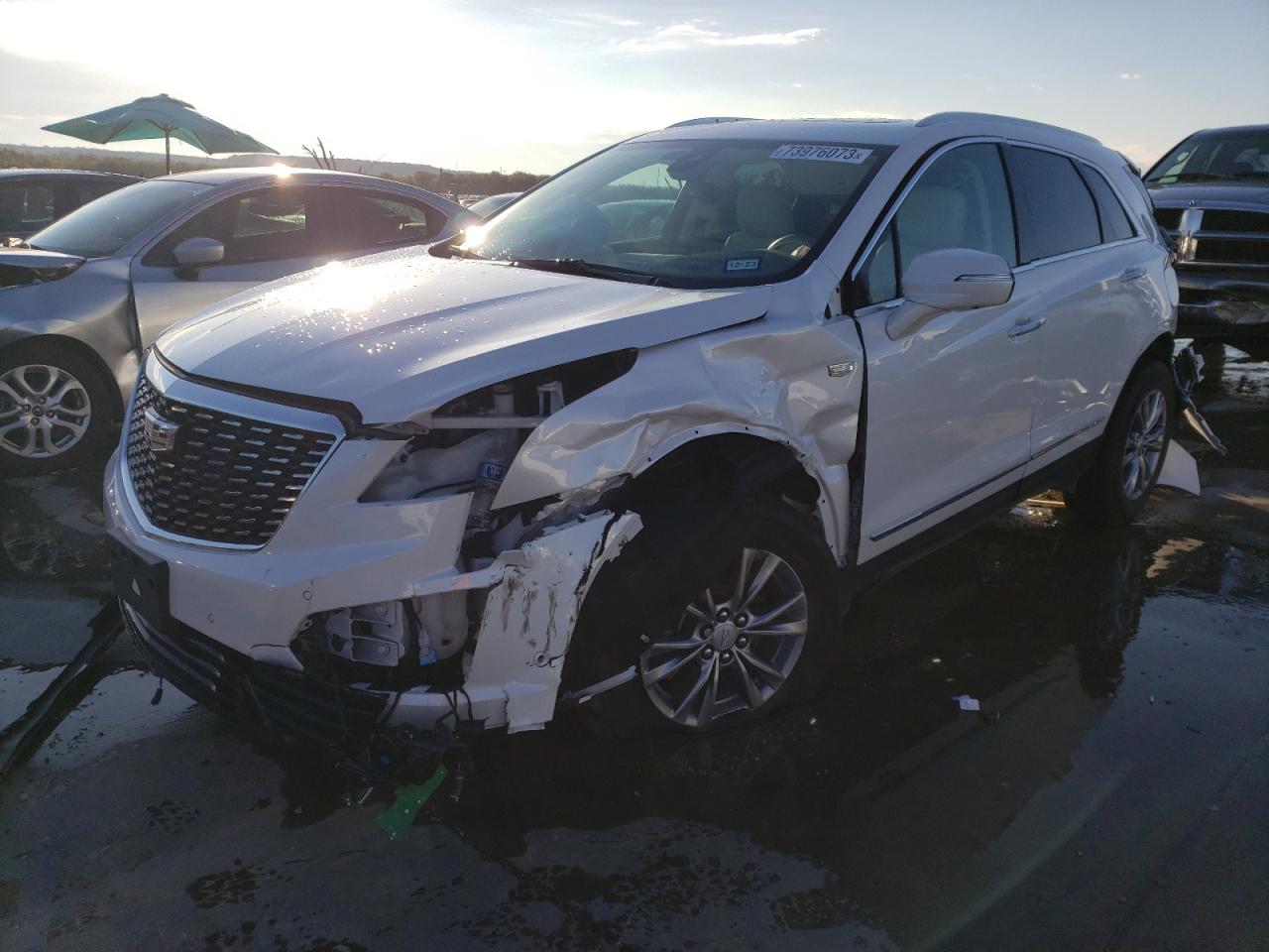 Image 1 of 2022 CADILLAC XT5 PREMIUM LUXURY 2022 with VIN 1GYKNCR44NZ118602