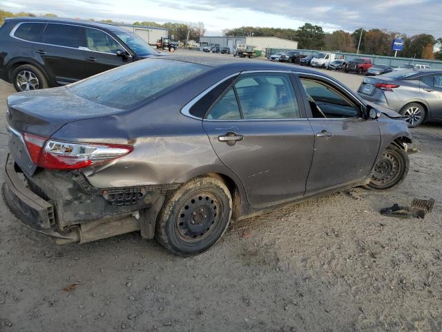 Obraz 3 z 2016 TOYOTA CAMRY LE 2016 z VIN 4T4BF1FK5GR528787