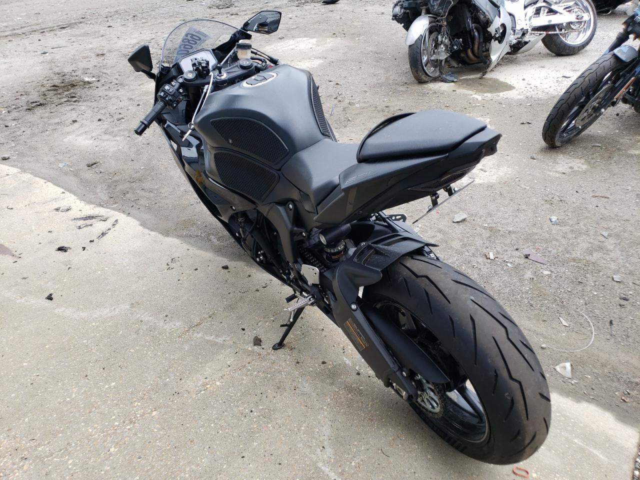Изображение 3 2024 KAWASAKI ZX636 K 2024 с VIN JKBZXJJ1XRA000519