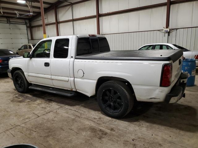 Obraz 2 z 2004 CHEVROLET SILVERADO K1500 2004 z VIN 1GCEK19T94E257623
