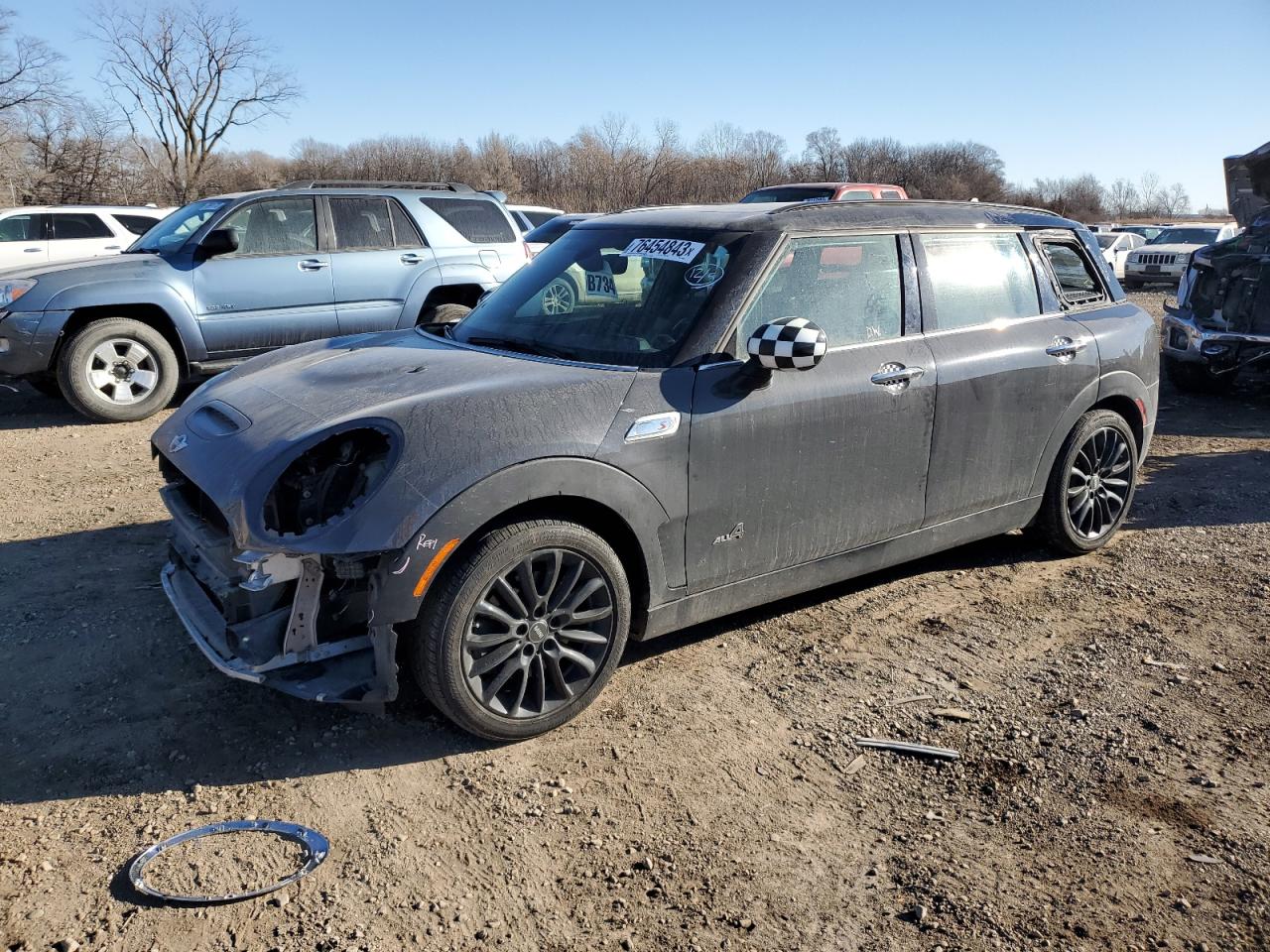 2017 MINI COOPER S CLUBMAN ALL4 2017 image