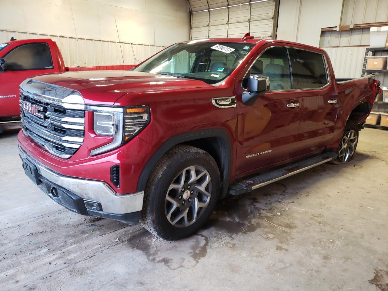 Изображение 1 2022 GMC SIERRA K1500 SLT 2022 с VIN 3GTUUDED7NG616113