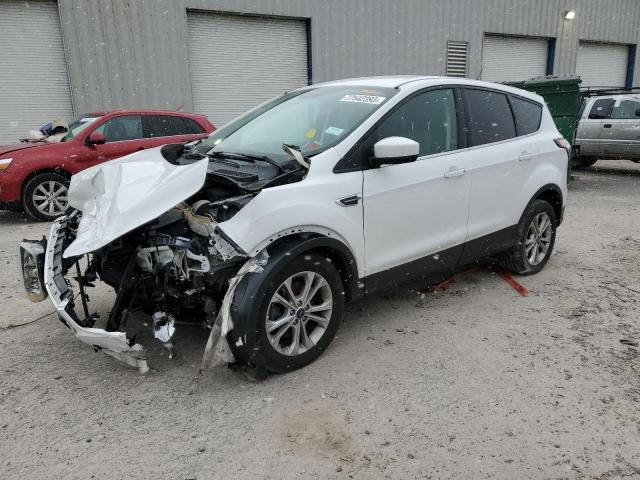 Image 1 of 2017 FORD ESCAPE SE 2017 with VIN 1FMCU9G96HUD63557