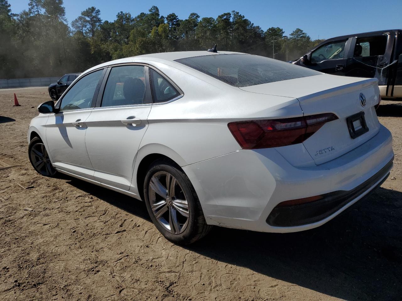 Image 2 of 2023 VOLKSWAGEN JETTA SE 2023 with VIN 3VW7M7BU2PM025207