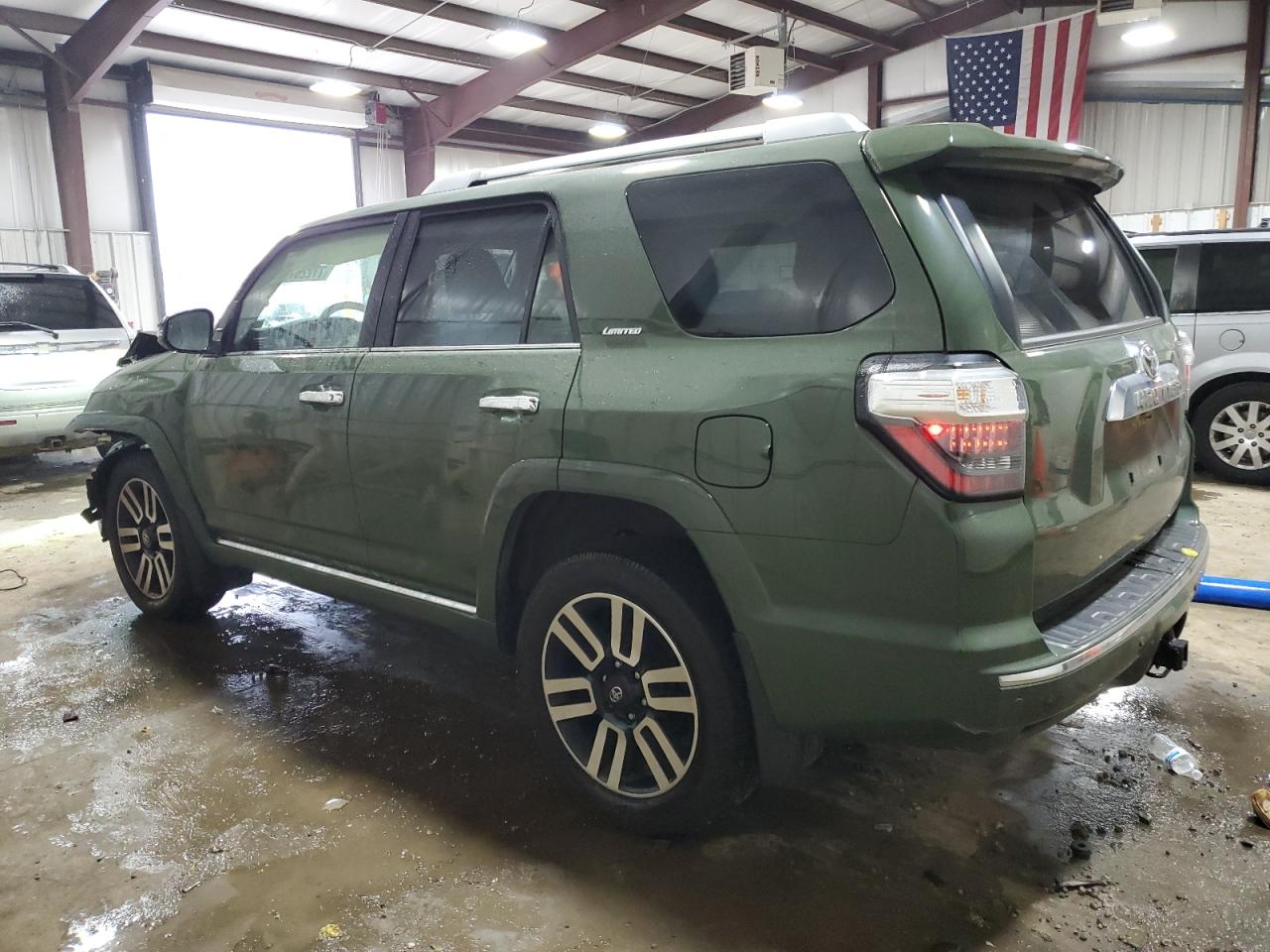 Obraz 2 z 2022 TOYOTA 4RUNNER LIMITED 2022 z VIN JTEKU5JR4N6048298