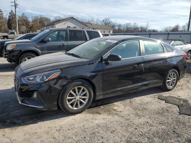 Изображение 1 2018 HYUNDAI SONATA SE 2018 с VIN 5NPE24AF0JH706108
