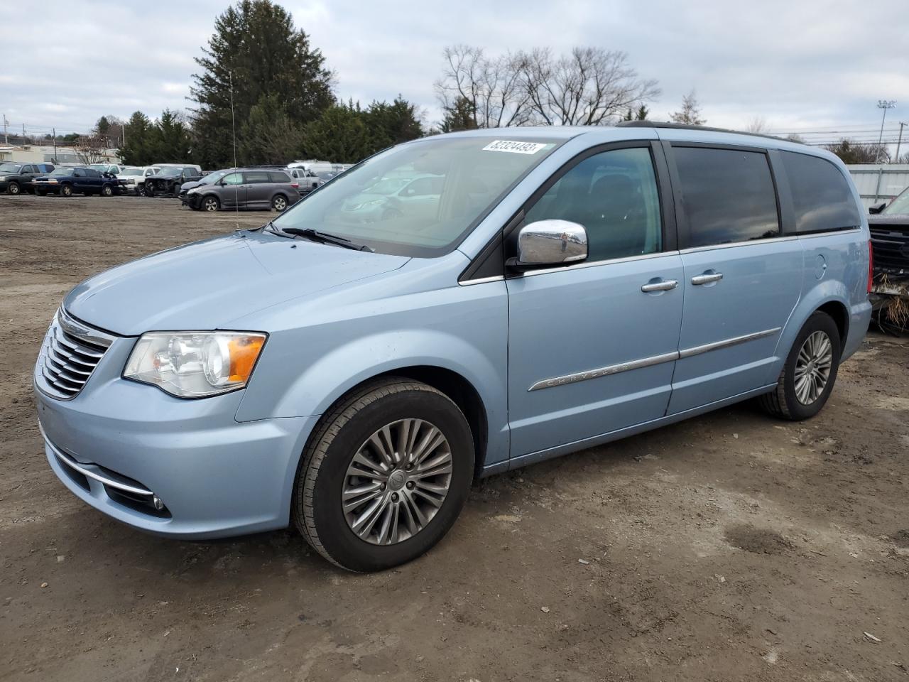 Изображение 2016 CHRYSLER TOWN & COUNTRY TOURING L 2016