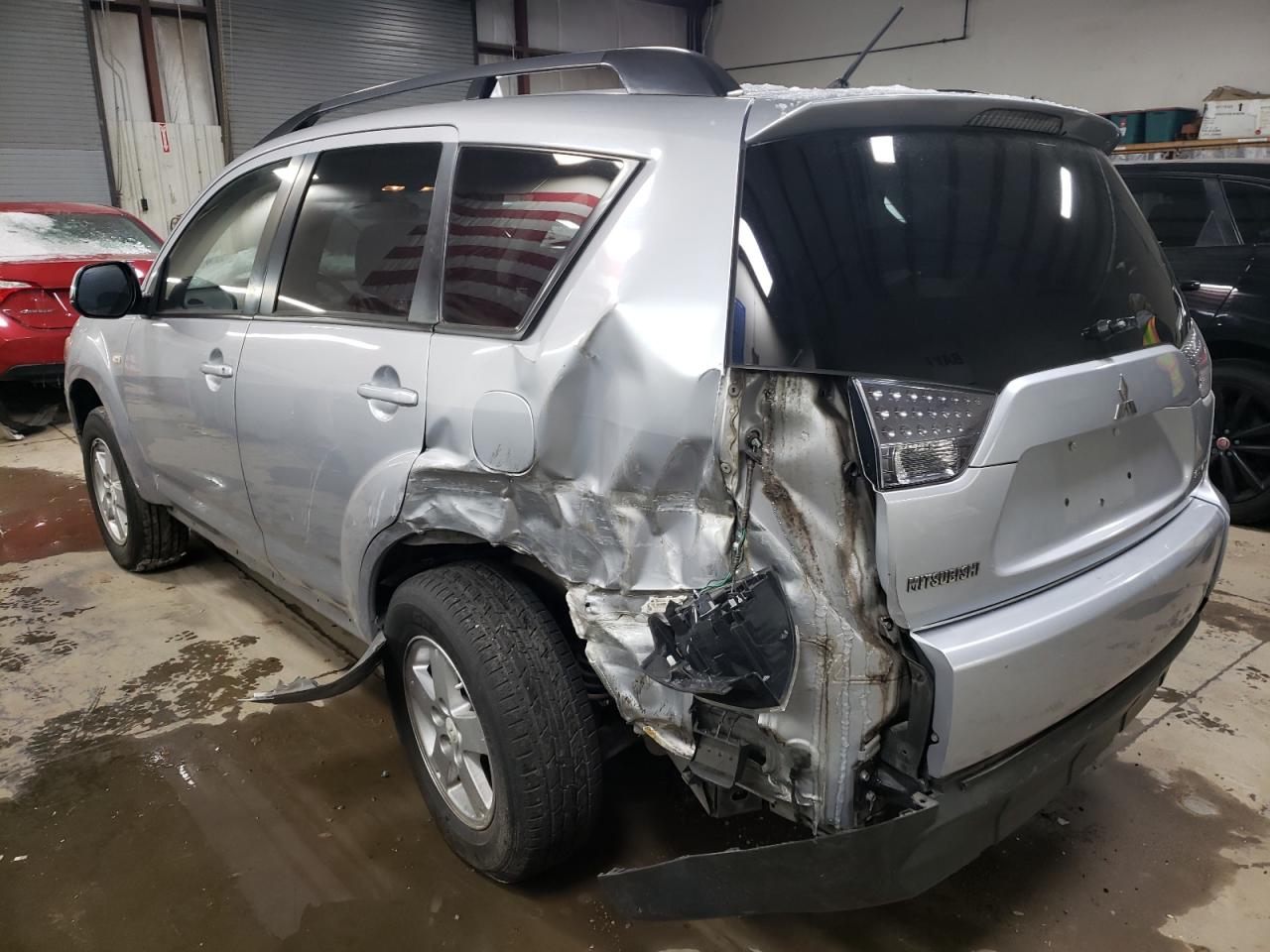 Изображение 2 2010 MITSUBISHI OUTLANDER ES 2010 с VIN JA4AT2AW5AZ001484