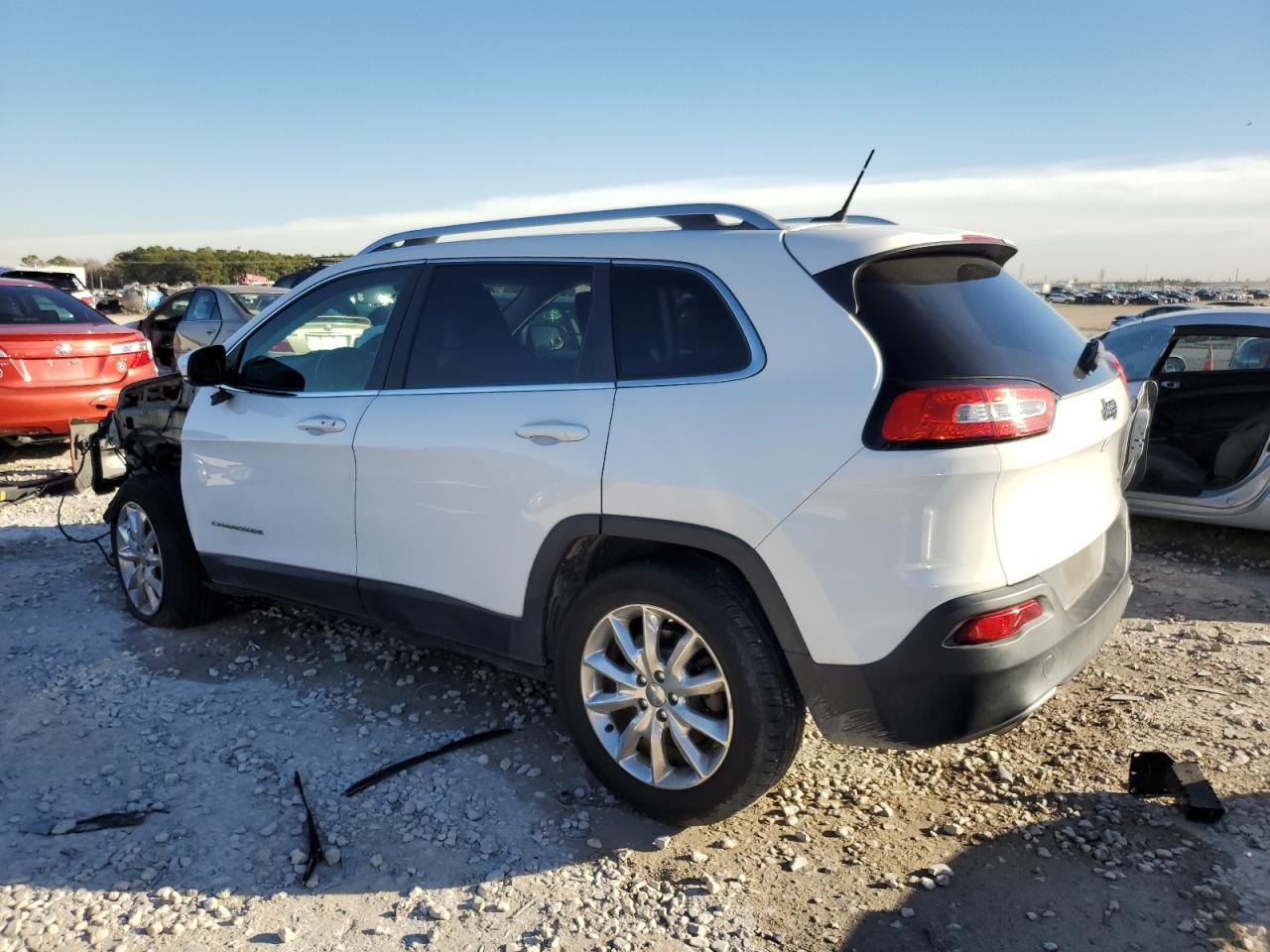 Image 2 of 2014 JEEP CHEROKEE LIMITED 2014 with VIN 1C4PJLDS5EW241873