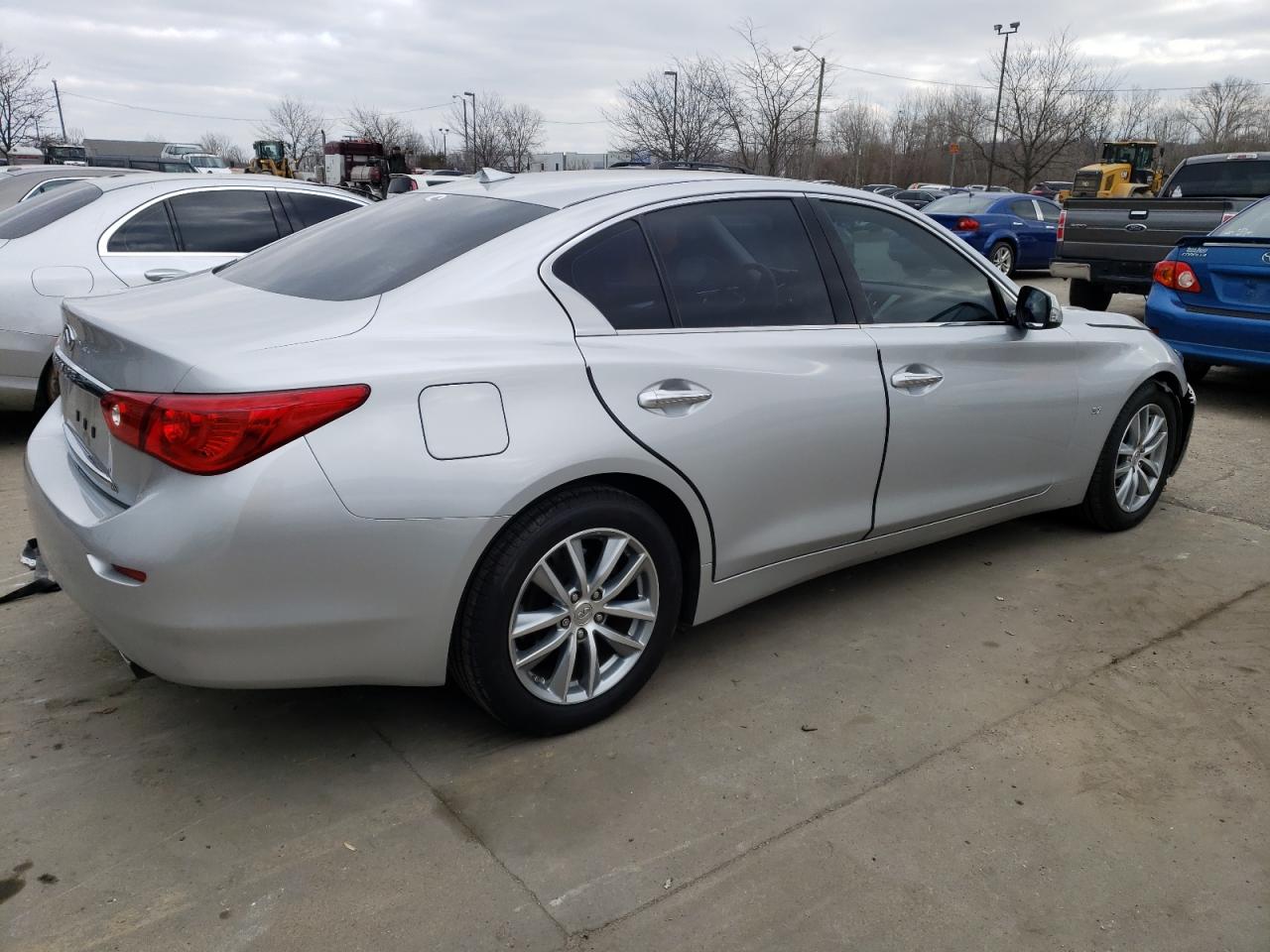 Изображение 3 2015 INFINITI Q50 BASE 2015 с VIN JN1BV7AR8FM396019