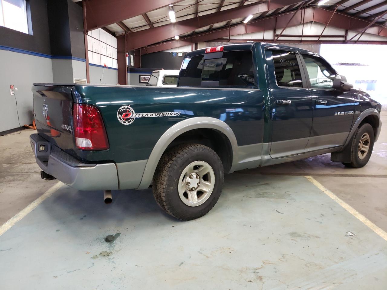 Изображение 3 2011 DODGE RAM 1500  2011 с VIN 1D7RV1GT9BS594230