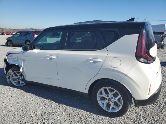 Изображение 2 2023 KIA SOUL LX 2023 с VIN KNDJ23AU1P7199241