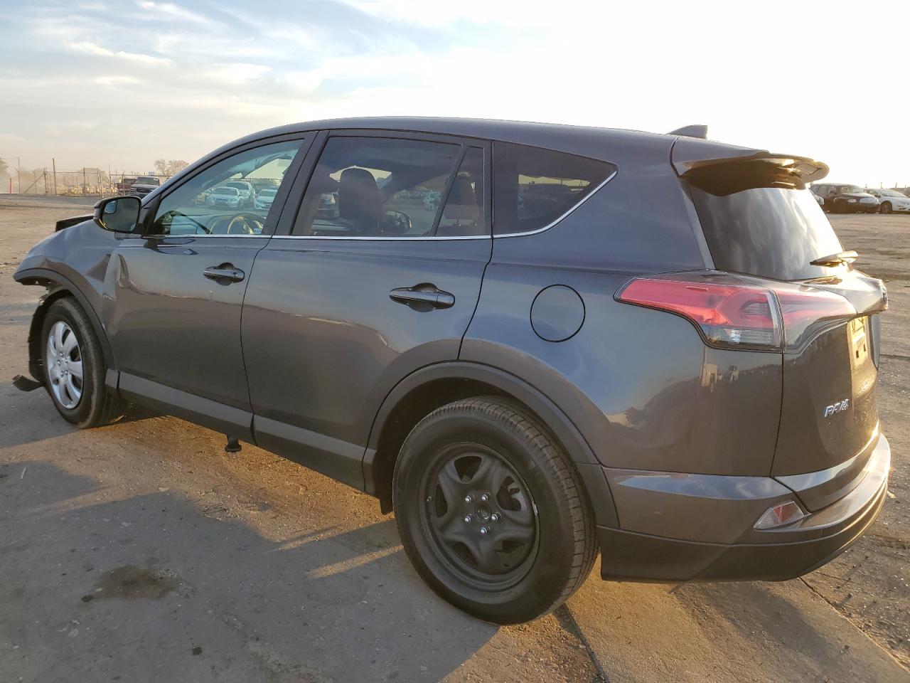 Image 2 of 2018 TOYOTA RAV4 LE 2018 with VIN 2T3ZFREV1JW486054
