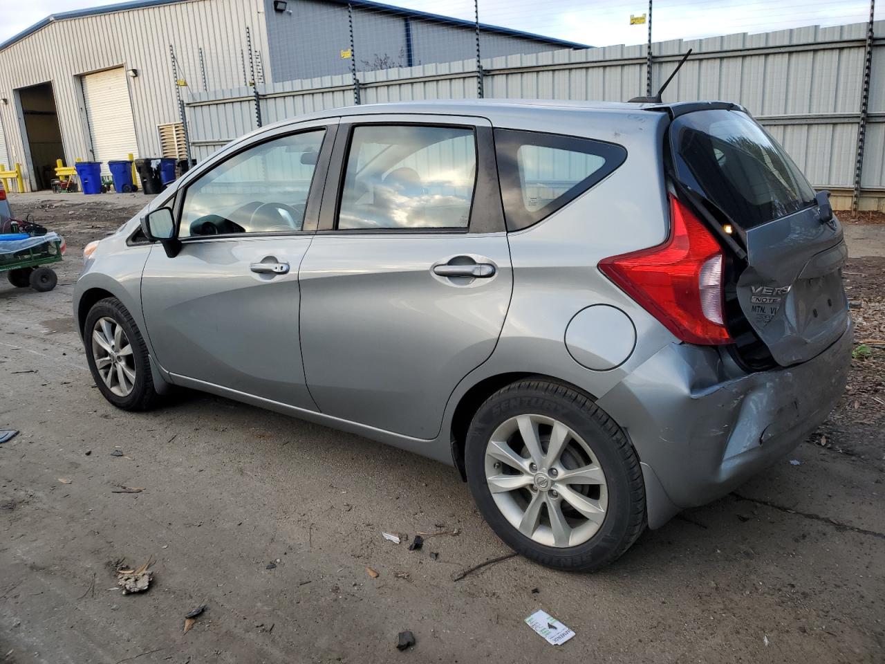 Image 2 of 2015 NISSAN VERSA NOTE S 2015 with VIN 3N1CE2CP8FL433874