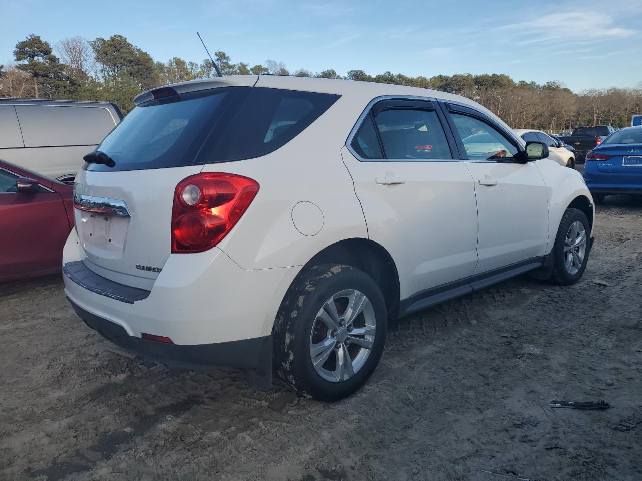 Image 3 of 2011 CHEVROLET EQUINOX LS 2011 with VIN 2CNFLCEC6B6463739