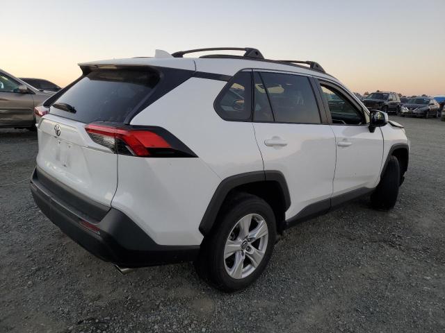 Image 3 of 2019 TOYOTA RAV4 XLE 2019 with VIN 2T3W1RFV1KW053237