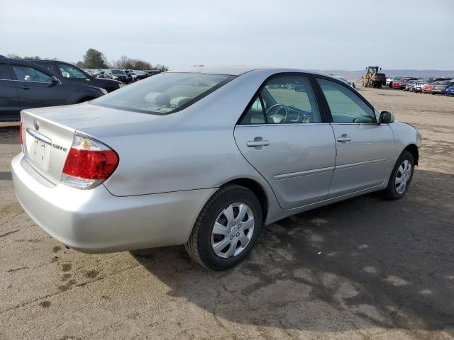 Obraz 3 z 2005 TOYOTA CAMRY LE 2005 z VIN 4T1BE32K55U509958