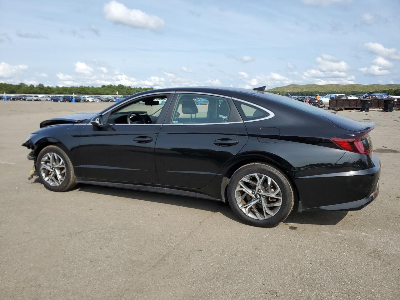 Image 2 of 2022 HYUNDAI SONATA SEL 2022 with VIN KMHL64JA0NA207642