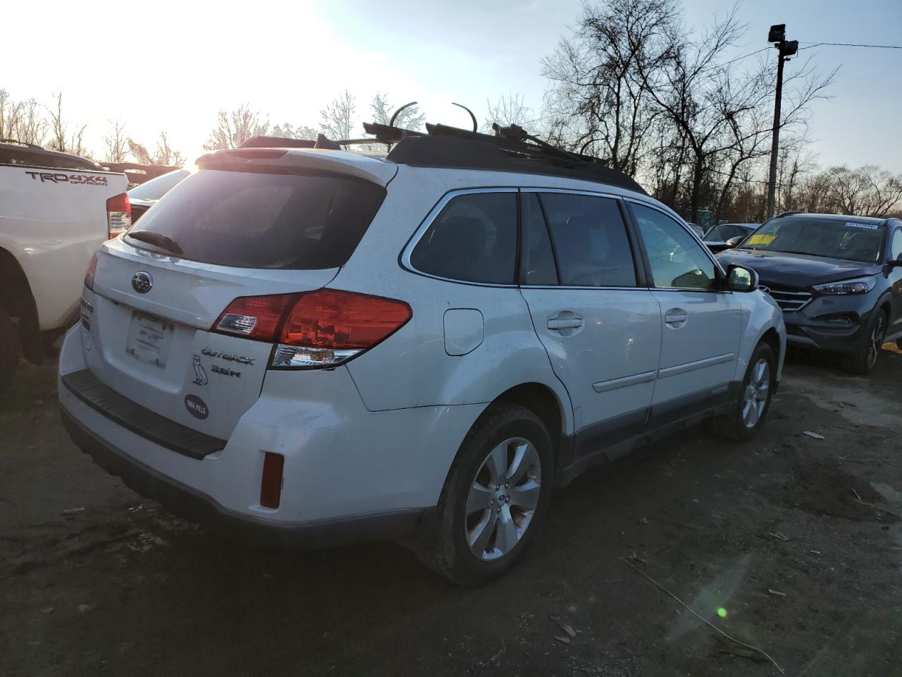 Image 3 of 2012 SUBARU OUTBACK 3.6R LIMITED 2012 with VIN 4S4BRDLC5C2294124