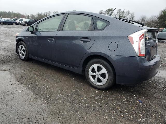 Image 2 of 2013 TOYOTA PRIUS  2013 with VIN JTDKN3DU7D1637606