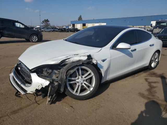Obraz 2015 TESLA MODEL S  2015