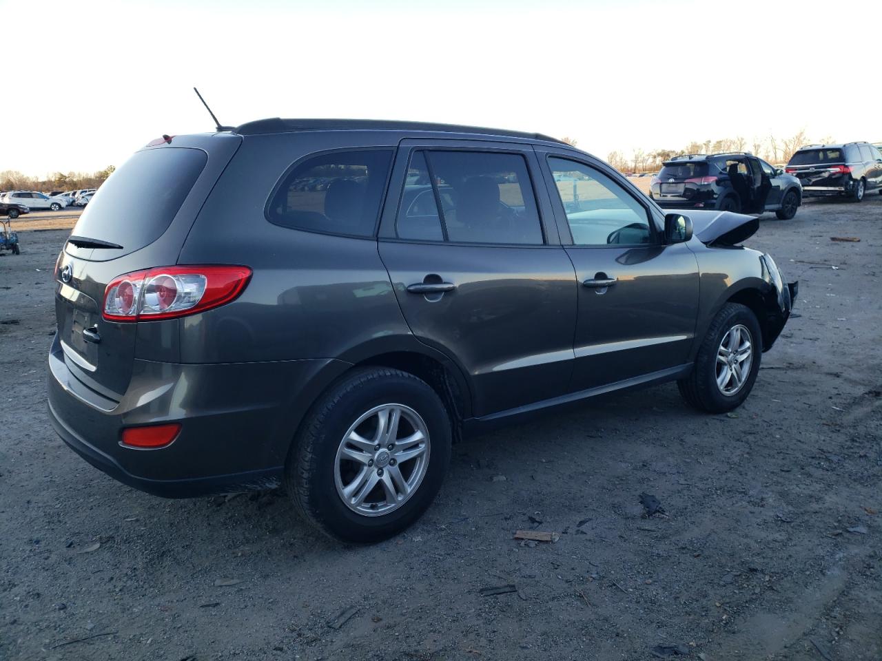 Image 3 of 2012 HYUNDAI SANTA FE GLS 2012 with VIN 5XYZG3AB0CG169602