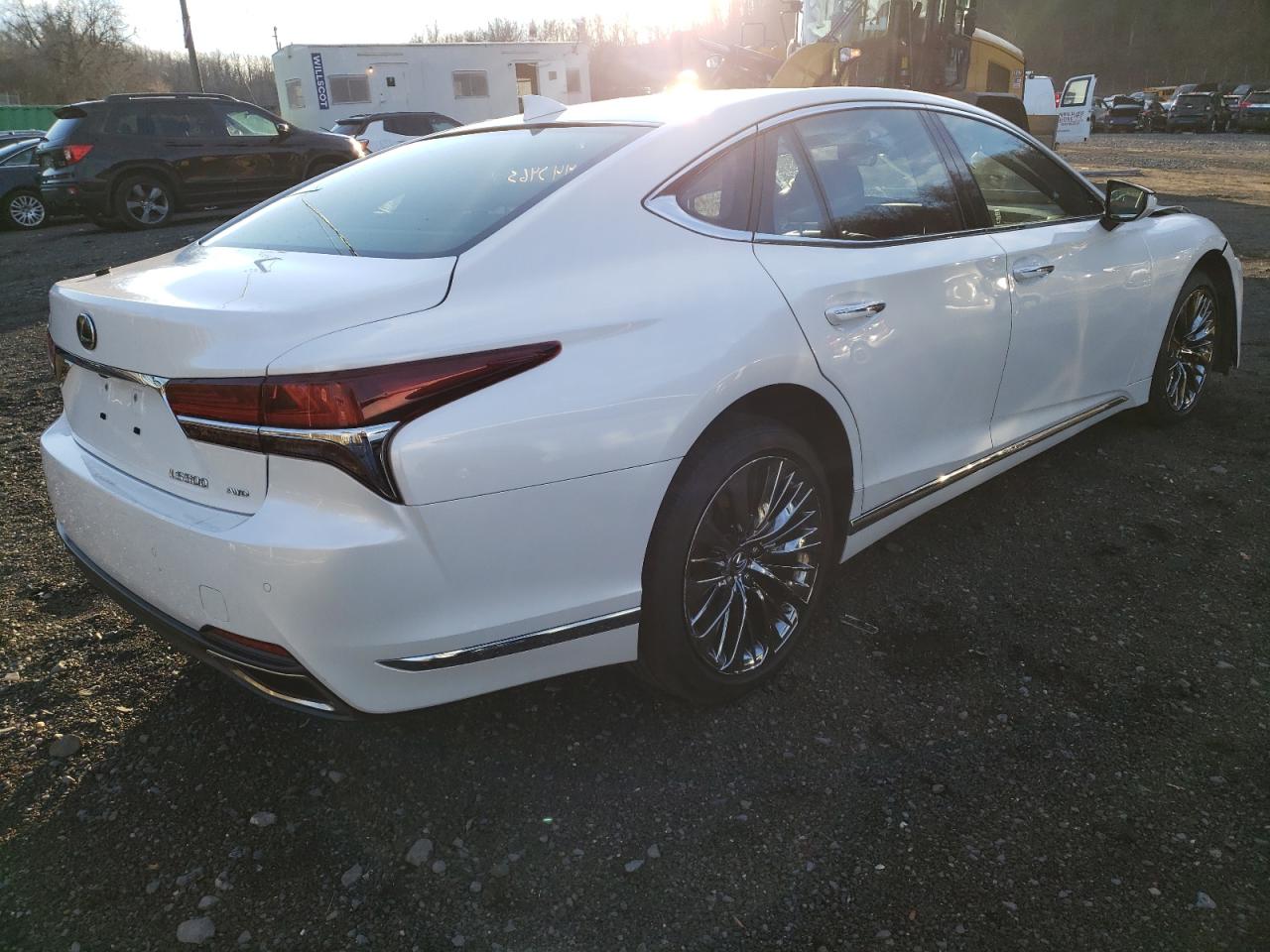 Obraz 3 z Lexus Ls 500 Base 2020 z VIN JTHD51GF3L5007839