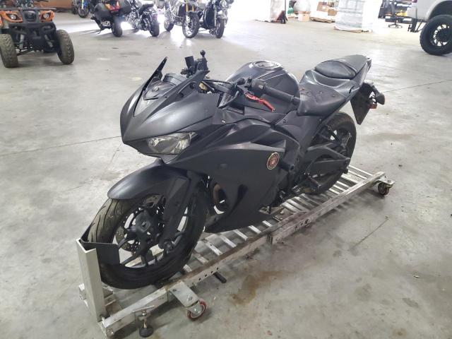 Image 2 of 2015 Yamaha YZFR3 2015 with VIN MH3RH06Y1FK002318