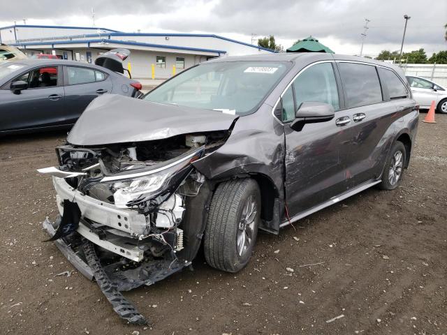 Obraz 1 z 2023 TOYOTA SIENNA XLE 2023 z VIN 5TDYRKEC5PS146635