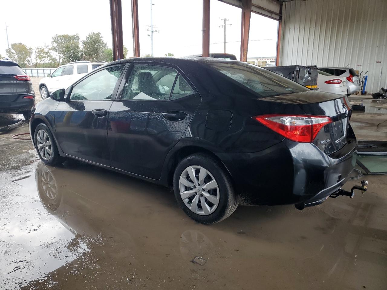 Image 2 of 2015 TOYOTA COROLLA L 2015 with VIN 2T1BURHEXFC306851