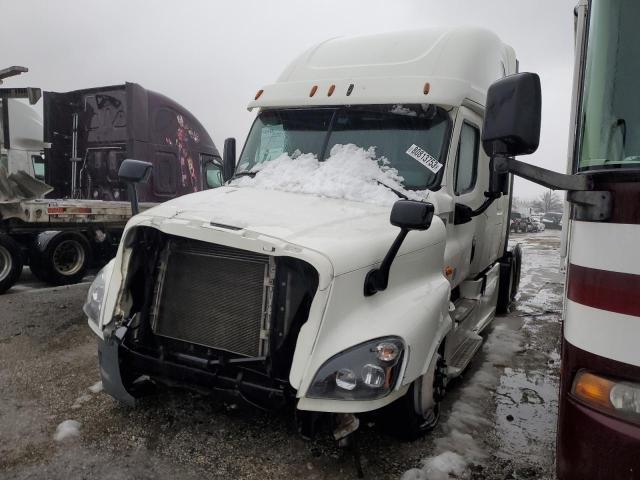 Изображение 2 2018 FREIGHTLINER CASCADIA 125  2018 с VIN 3AKJGLDR5JSJP9935
