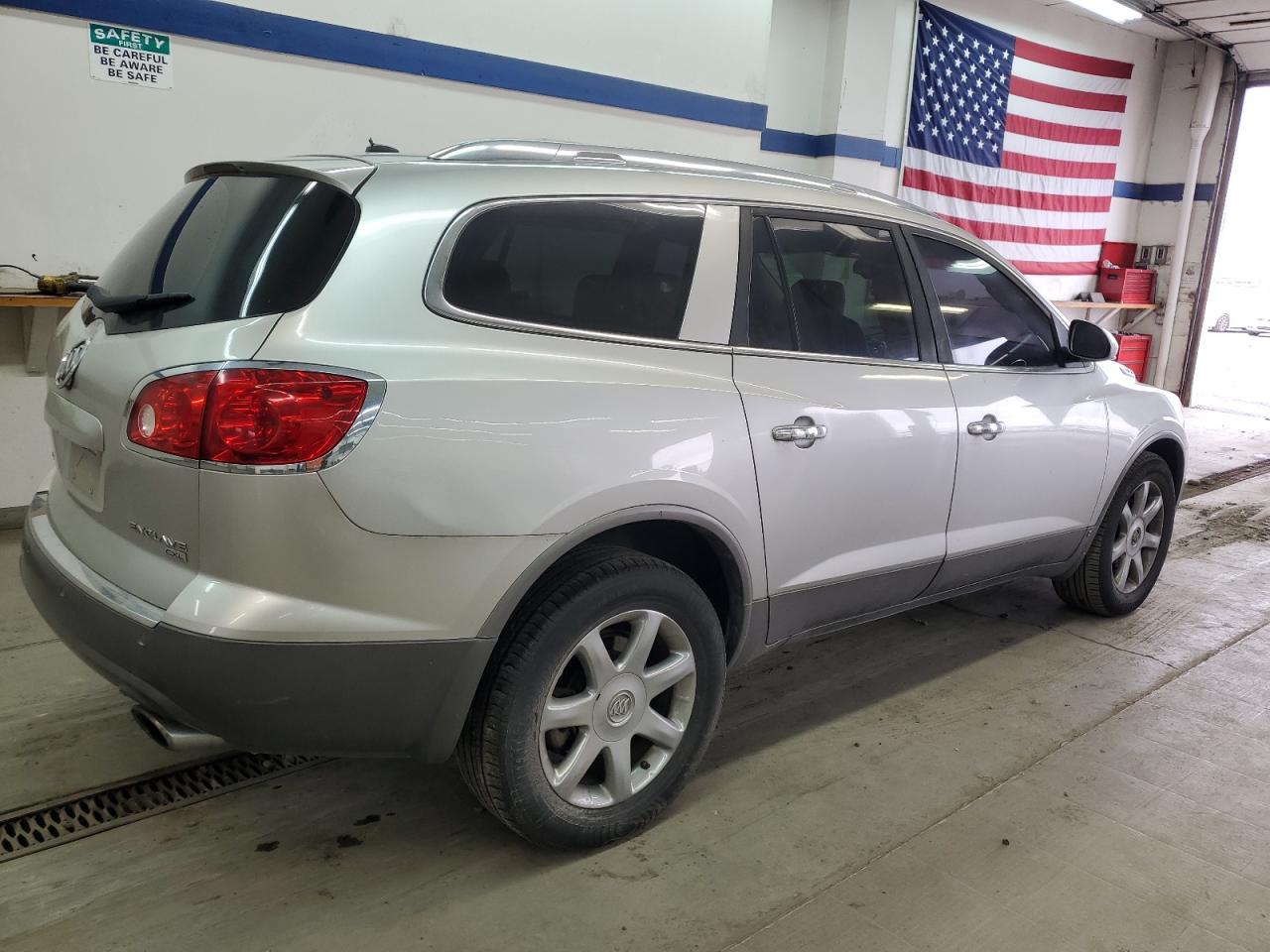 Obraz 3 z 2008 BUICK ENCLAVE CXL 2008 z VIN 5GAEV23738J220784