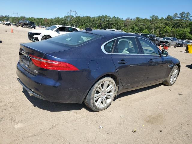Obraz 3 z 2016 JAGUAR XF PREMIUM 2016 z VIN SAJBD4BV0GCY12874