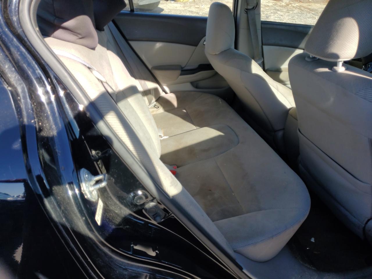 Image 3 of 2012 HONDA CIVIC LX 2012 with VIN 19XFB2F57CE002066