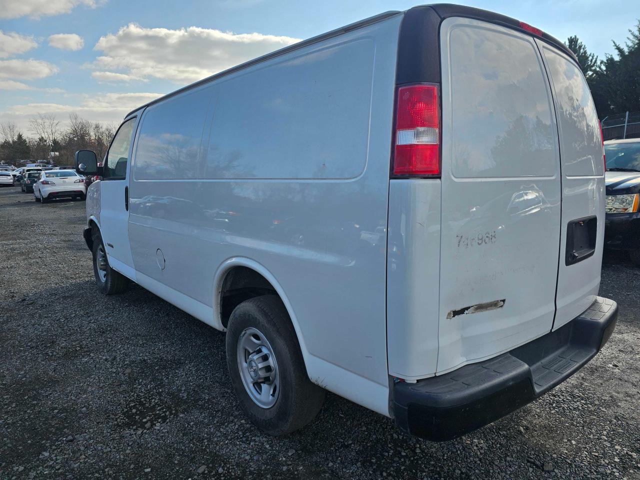 Image 3 of 2017 CHEVROLET EXPRESS G2500  2017 with VIN 1GCWGAFFXH1344366