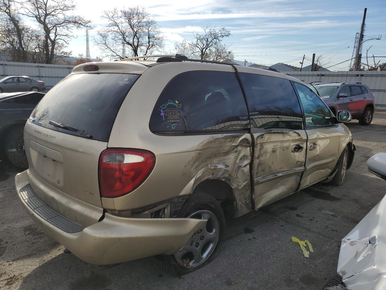 Obraz 3 z 2001 DODGE GRAND CARAVAN ES 2001 z VIN 2B8GP54L21R156183
