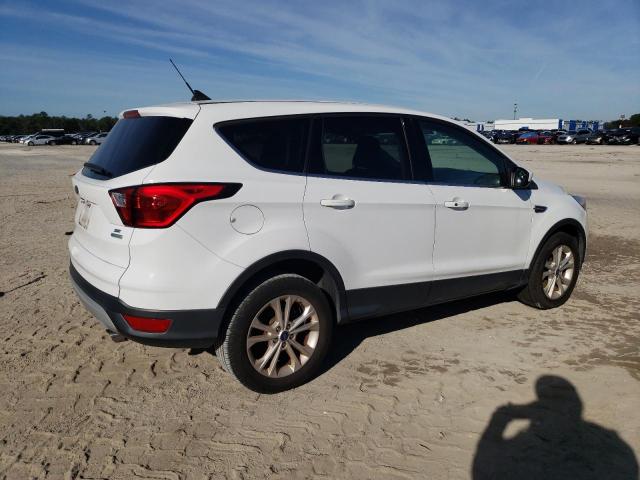 Obraz 3 z 2019 FORD ESCAPE SE 2019 z VIN 1FMCU0GD6KUA06886