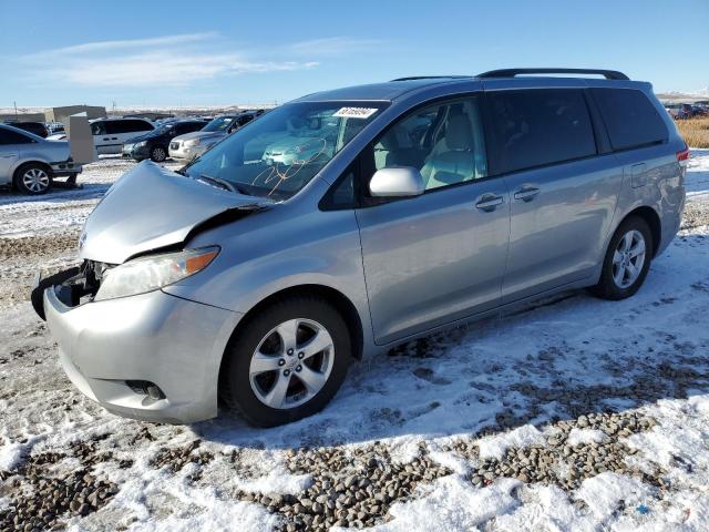 Изображение 2011 TOYOTA SIENNA LE 2011