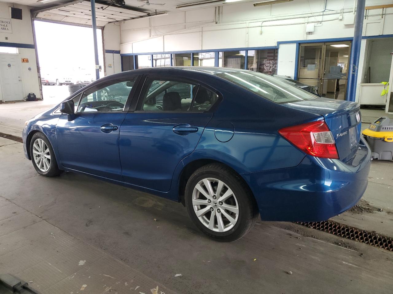 Изображение 2 2012 HONDA CIVIC EX 2012 с VIN 2HGFB2F8XCH570845