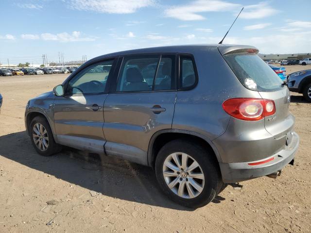 Obraz 2 z 2010 VOLKSWAGEN TIGUAN S 2010 z VIN WVGAV7AX7AW513556