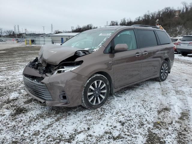 2019 TOYOTA SIENNA XLE 2019 image