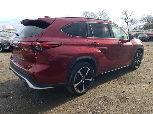 Obraz 3 z 2022 TOYOTA HIGHLANDER XSE 2022 z VIN 5TDLZRAH2NS134377