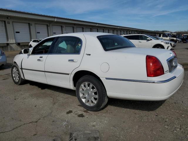 Obraz 2 z 2009 LINCOLN TOWN CAR SIGNATURE LIMITED 2009 z VIN 2LNHM82V39X625873