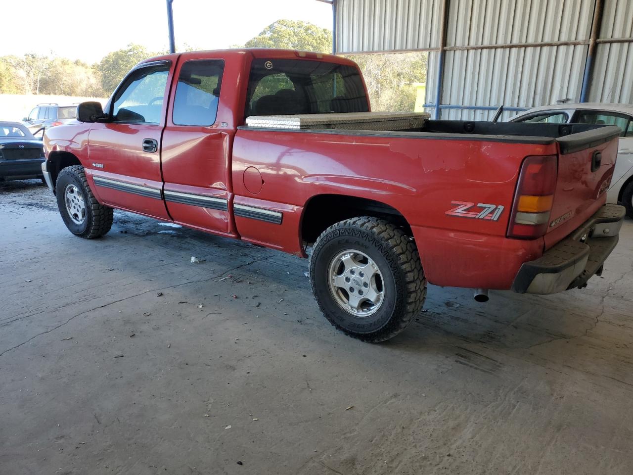 Obraz 2 z 1999 CHEVROLET SILVERADO K1500 1999 z VIN 1GCEK19TXXE137351