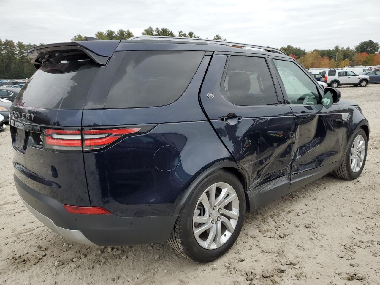Изображение 3 2020 LAND ROVER DISCOVERY HSE 2020 с VIN SALRR2RV9L2439075