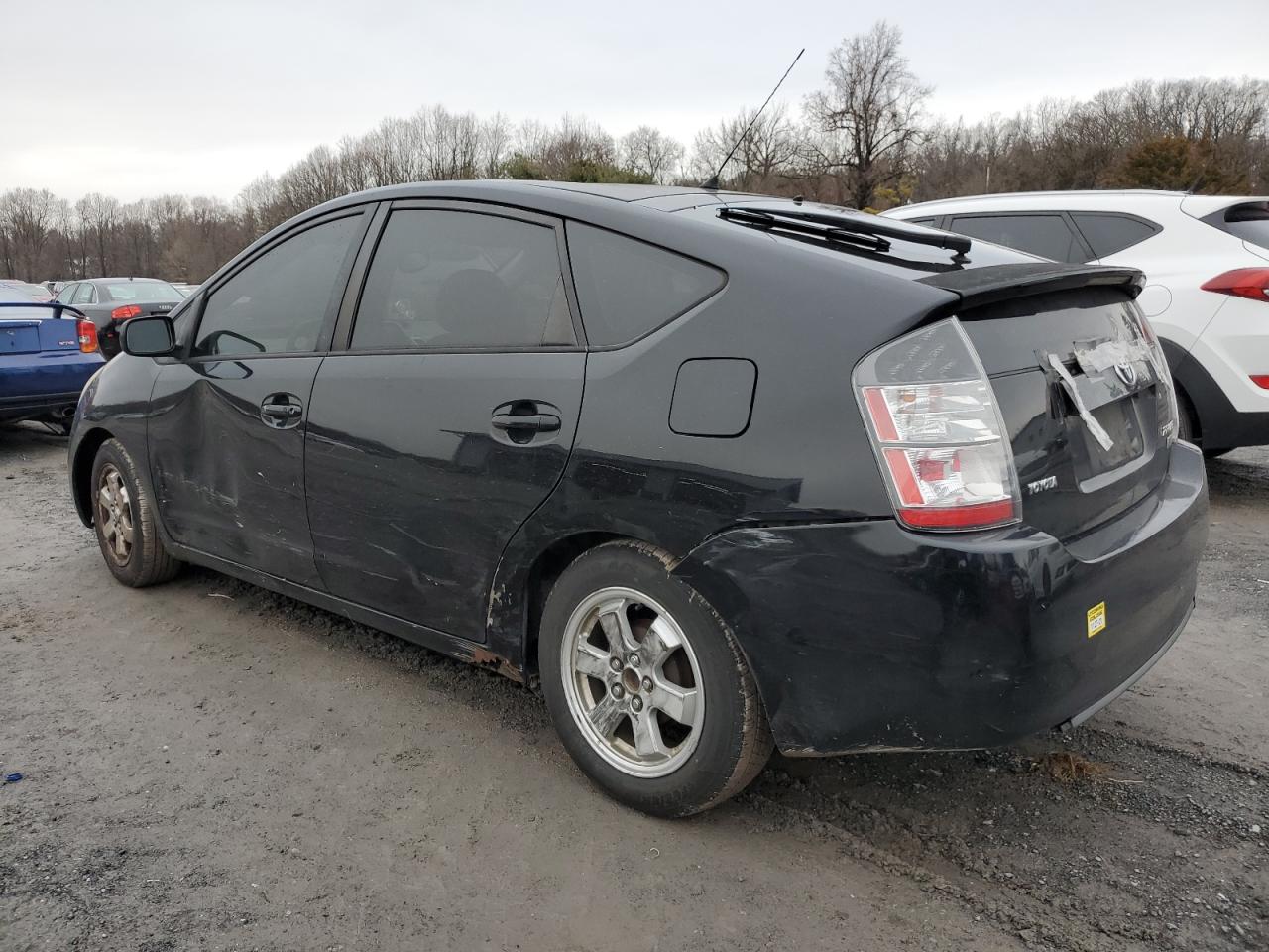 Image 2 of 2005 TOYOTA PRIUS  2005 with VIN JTDKB20U253112340